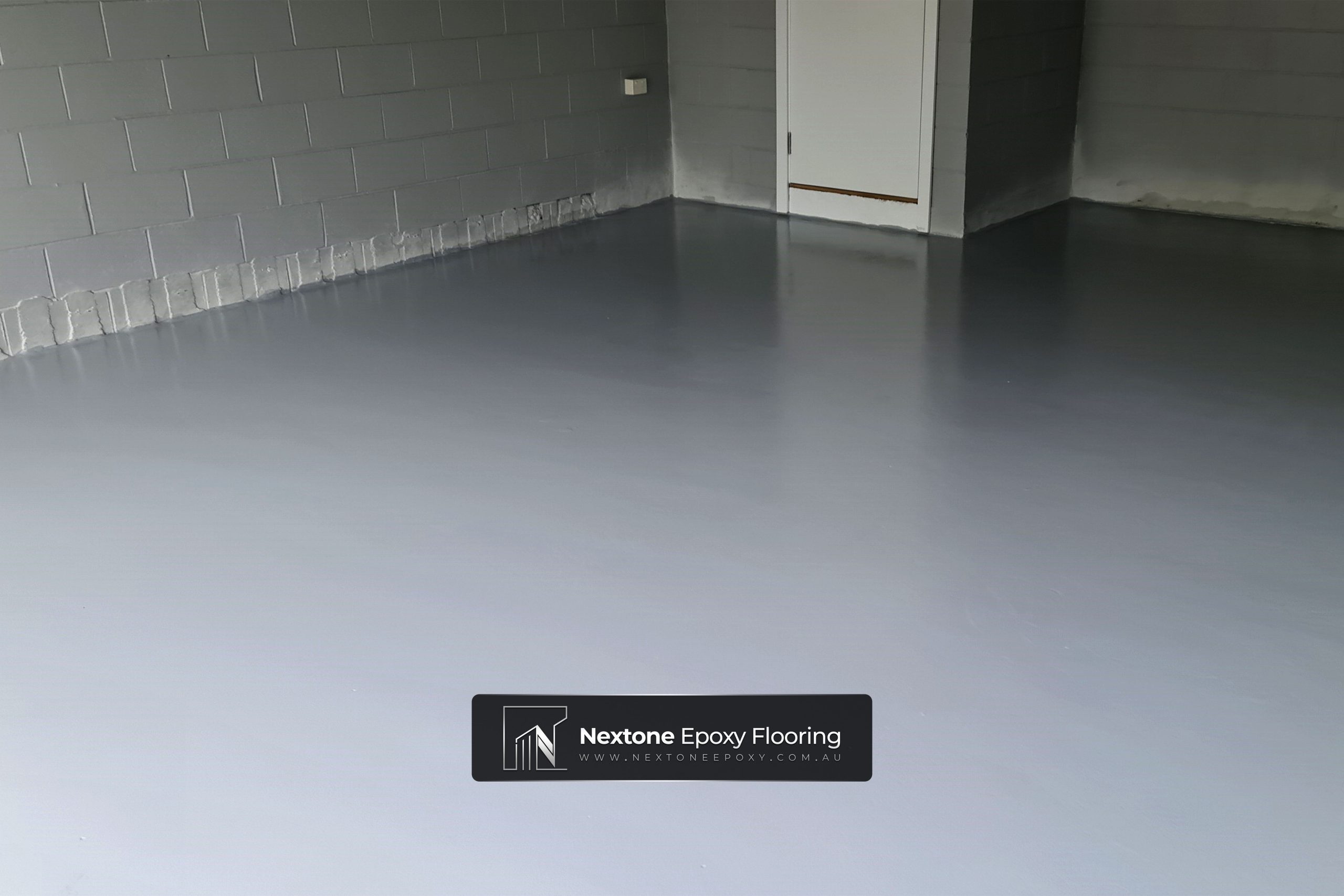 Epoxy solid floor for home/residential garage - grey